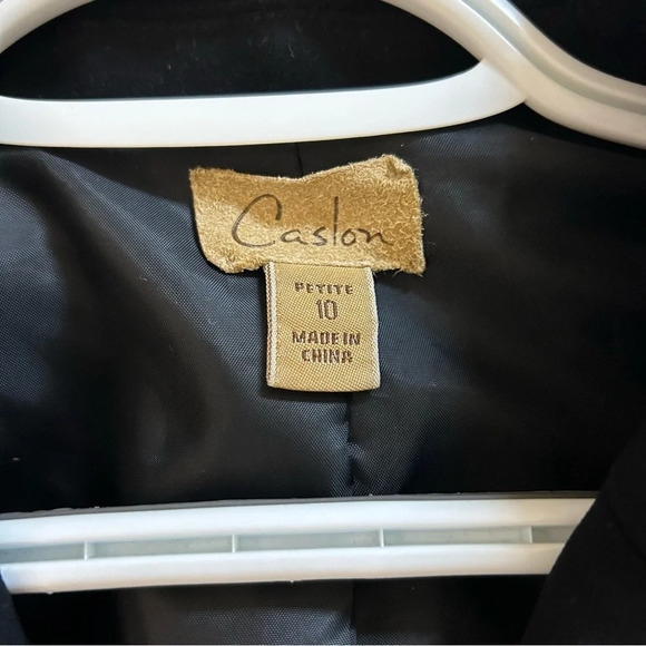 Caslon Black Blazer Jacket 3 Button Front Size 10 Petite - Picture 3 of 11